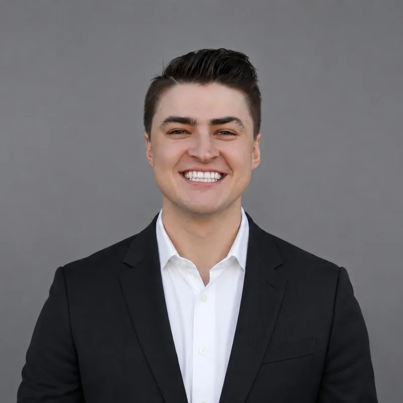 Peyton Carlson, Co-Founder · Chief of Growth